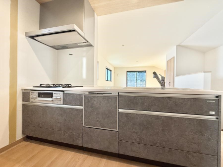 �L�b�`�� ���������y���݂ƐH�ׂ�K����͂���L�b�`��