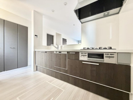 �L�b�`�� �������V���v���Ŕ������S�n�悢���Ԃ𐶂ރL�b�`�����