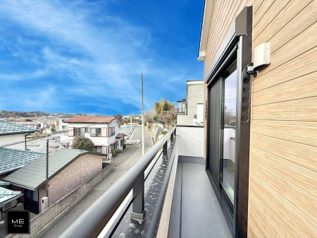 �o���R�j�[ ������ �G�߂̈ڂ낢����������J���I�ȋ�Ԃł�