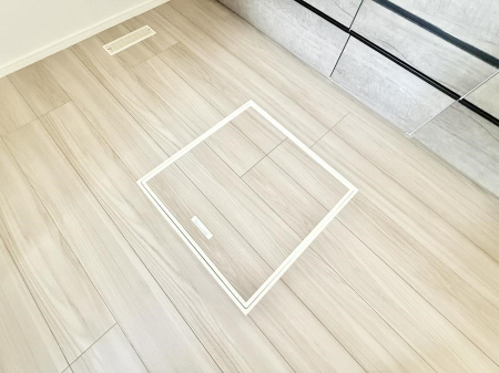 ���̑����� �ݔ����B�ꂽ���[�X�y�[�X�ŉƑS�̂��X�b�L��