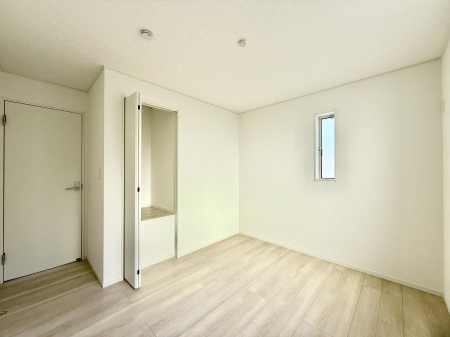 �q������ �������Ƌ�⃌�C�A�E�g�����R�ɔz�u�ł��邽�ߎg�����肪�ǂ����K�ɉ߂����܂�