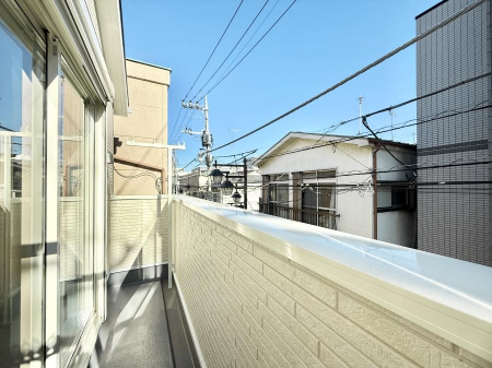 �o���R�j�[ ������ ���R��g�߂Ɋ�����A�J���I�ȃo���R�j�[