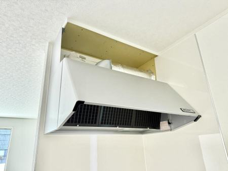 ���̑����� �ݔ����t�[�h�ɕ����Ă���ׁA���������C��ɗU������A�����I�ɔr�����ł��܂�