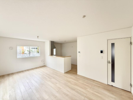 ���r���O ���������났�ƏΊ炪�W�܂�A�S���܂郊�r���O