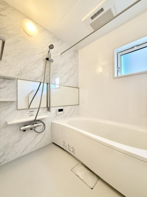 ӊ X[p[ 2100m I[P[ {X