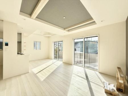 ���̑����� �������Ƒ��̏Ί炪���ӂ��A���났�̋��