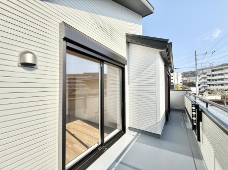 �o���R�j�[ ������ ��𒭂߂Ȃ���A�ق��ƈꑧ������ʂȋ��