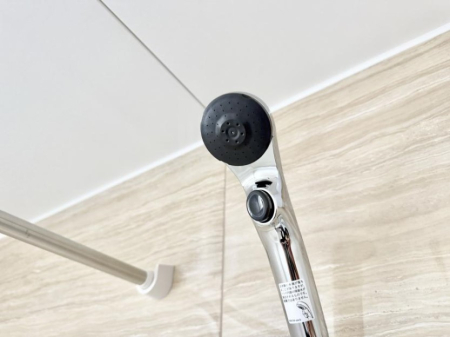 ���̑����� �ݔ����킴�킴�V�����[�����̃��o�[�܂Ŏ��L�΂��K�v���Ȃ��A�ȒP�Ɏ~���ł���