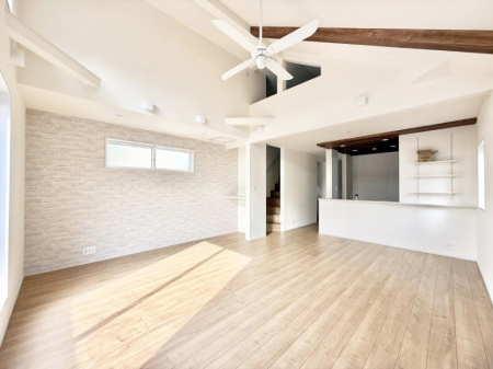 ���r���O ���������C�ɓ���̏ꏊ�ŁA�̂�т�Ƃ������Ԃ�