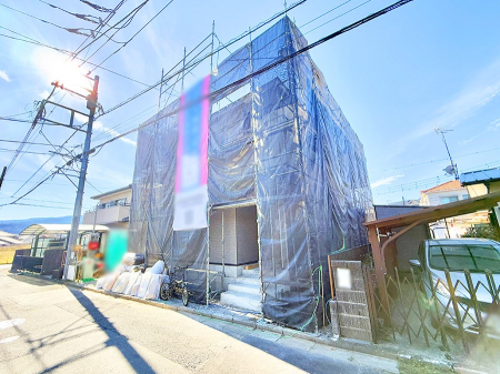 nOώʐ^ OρV炵n܂ꏊŁAƑJ[߂