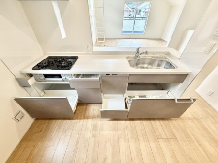 �L�b�`�� �����������������Ɗy�����Ȃ�A���K�ȃL�b�`�����