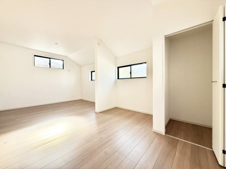 ���̑����� �����������������F�����̂������ŉ��₩�Ȏ��Ԃ��y���߂܂�