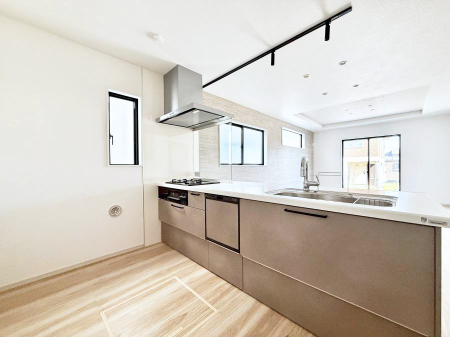 �L�b�`�� ����