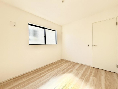 �q������ ����