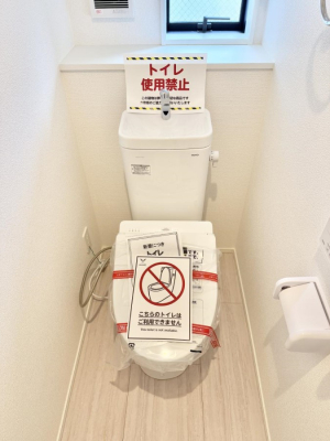 ʑEʏ 邢ʏ͖̎yłႢł