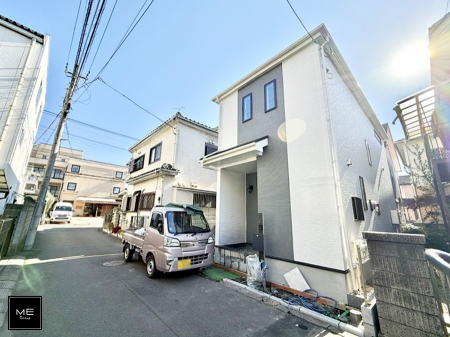 nOώʐ^ OρV炵n܂ꏊŁAƑJ[߂