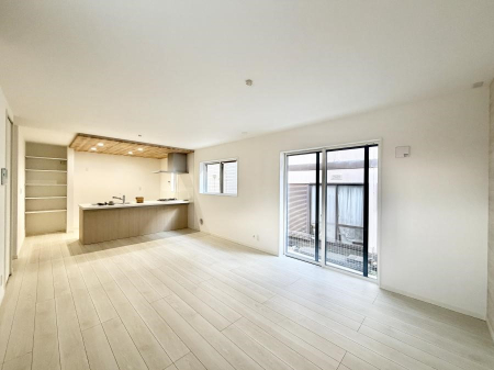 ���r���O ���������ƕ���������A�����b�N�X�ł�����