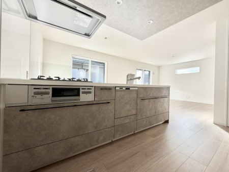 �L�b�`�� ���邳�ƊJ���������Ղ�ȃL�b�`���I  