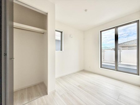 ���̑����� �������Â��ȗm���œǏ����ɏW���ł���ꏊ