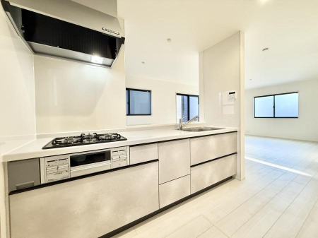 �L�b�`�� ���������y���݂ƐH�ׂ�K����͂���L�b�`��