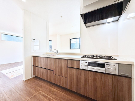 �L�b�`�� �������Ƒ����J��[�߂�A������̂���L�b�`��