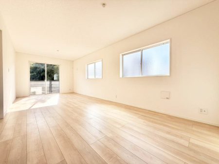 ���r���O ���������C�ɓ���̏ꏊ�ŁA�̂�т�Ƃ������Ԃ�