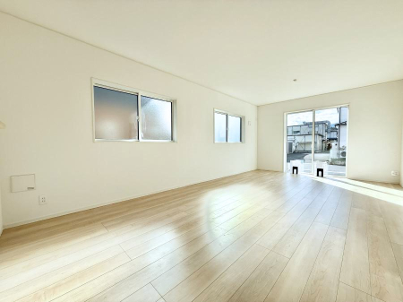 ���r���O �������z�������˂����ޖ��邢LDK�͉Ƒ��ł̂�т芰���܂�  