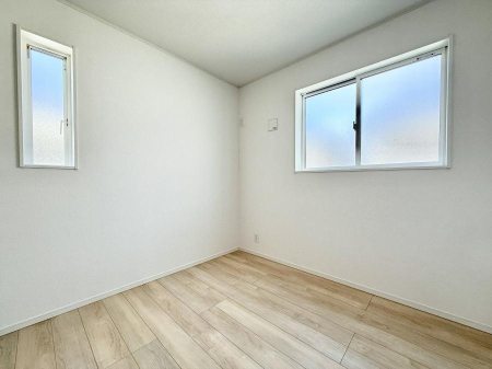 ���̑����� ������2�ʍ̌��Ŗ��邢�����I