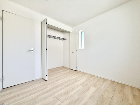 �q������ �������ǂ��ɂȂɂ�u�����y���݂Ȏ����̂�����