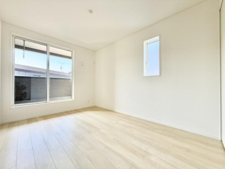 Q 傫ȑ͊JA邳ʕob`ł