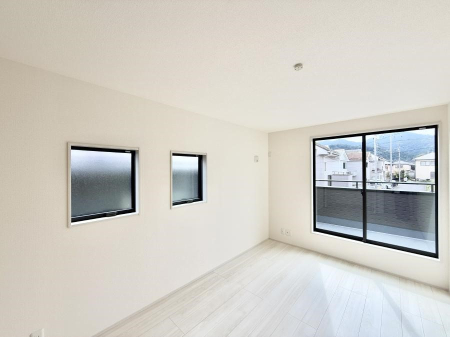 ̑ 傫ȑ͊JA邳ʕob`ł  