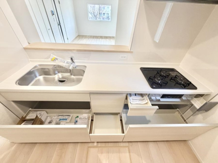 �L�b�`�� �������Ƒ����J��[�߂�A������̂���L�b�`��