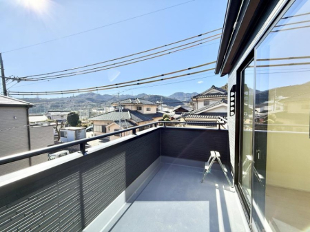 �o���R�j�[ ������ ���̃R�[�q�[���̐�����y���ށA�����̏ꏊ