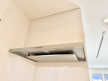 ���̑����� �ݔ����������̏��C����������C��ɗU������A�����I�ɔr�����ł��܂��B