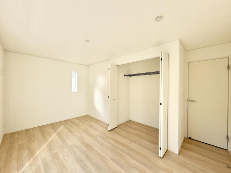 �Q�� ���������̔z�u��ʋC���̗ǂ��݌v�ŕ����̋�C�������炸�A��ɐV�N�ȋ�C������܂�