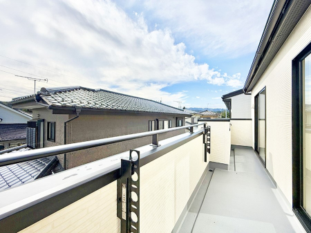 oRj[  G߂̈ڂ낢JIȋԂł