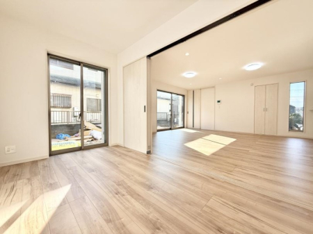 ���̑����� ���������r���O�Ƃ̑����ԂƂ��ĊJ��������X�y�[�X���m�ۂł��܂��B  