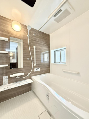 ���� �������������A������芰����o�X���[��