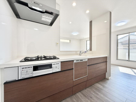 �L�b�`�� �����������������Ɗy�����Ȃ�A���K�ȃL�b�`�����