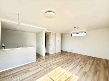 ���̑����� �������S���������ꏊ�A�������߂����郊�r���O