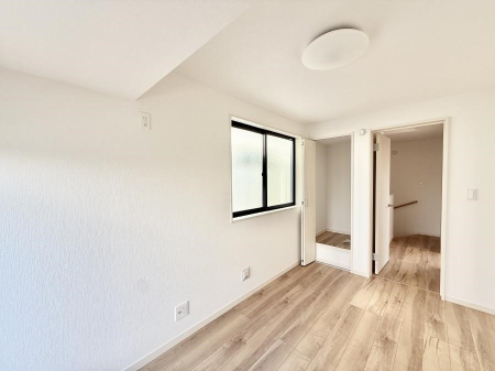 �q������ �������傫�Ȏ��[�ŉו����X�b�L���Еt���܂�  