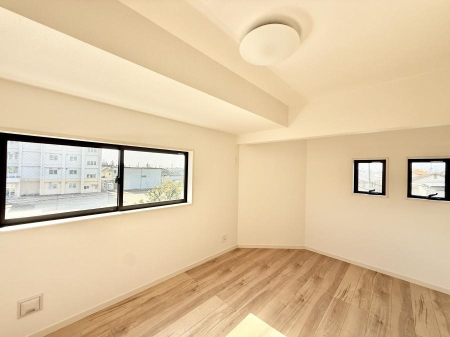 �q������ �����������̍D�݂ɍ��킹���C���e���A�𐮂��₷�����𔽉f�ł���ꏊ�ł�