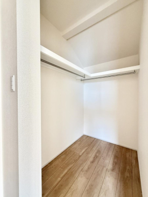 ���[ ����