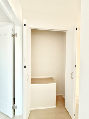 ���[ ����