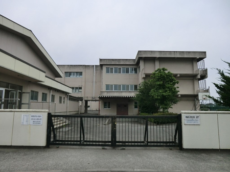 ӊ wZ 400m ~s򒆊wZ 