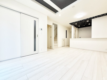 ���r���O �������V���v���������ґ�A��؂Ȑl�Ɖ߂����S���قǂ�����