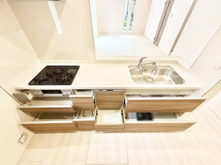 �L�b�`�� �������Ƒ����J��[�߂�A������̂���L�b�`��