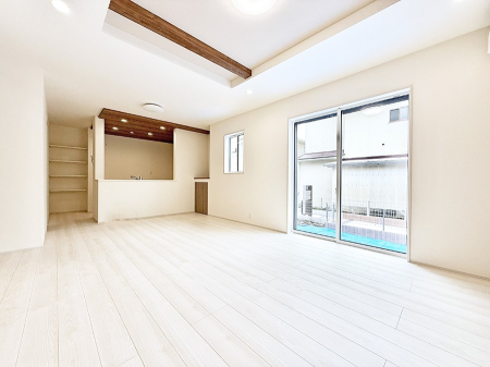 ���r���O �������S���������ꏊ�A�������߂����郊�r���O