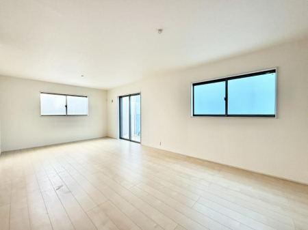 ���r���O �������z�������˂����ޖ��邢LDK�͉Ƒ��ł̂�т芰���܂�  