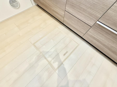 ӊ w 1800m C{uғvw